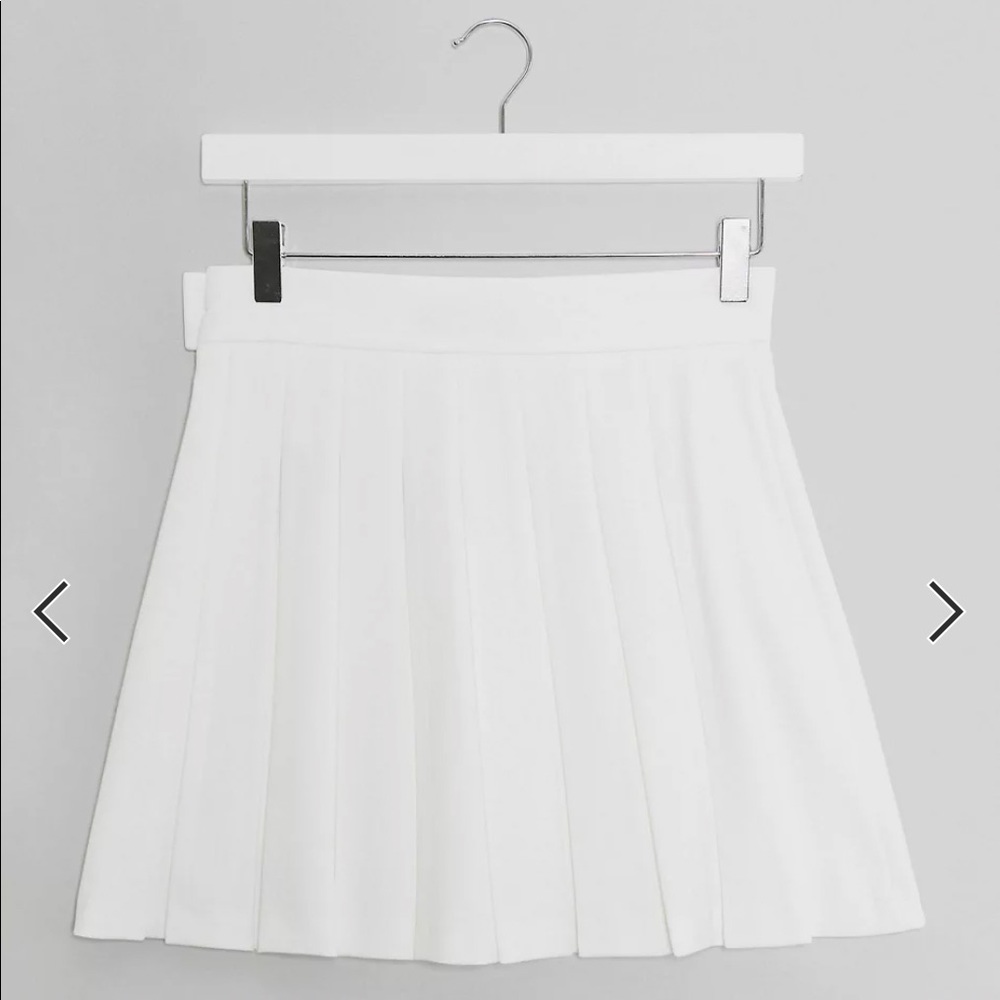 Bershka pleated white mini skirt